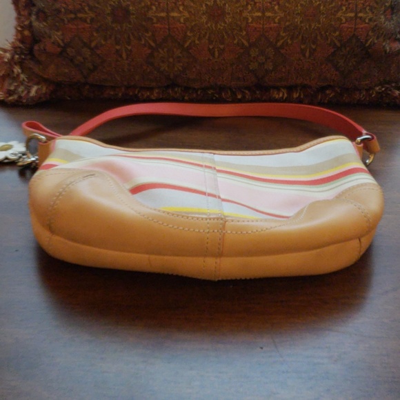 Coach Soho Hobo Multicolor Leather Shoulder Bag - Picture 3 of 8